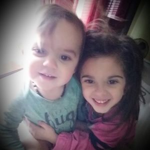 Meet your Posher, Ada paloma